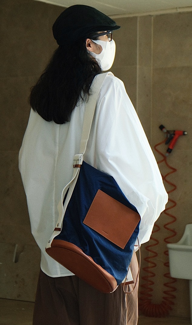 53A5BE12-758F-4198-B6EB-FE91CB