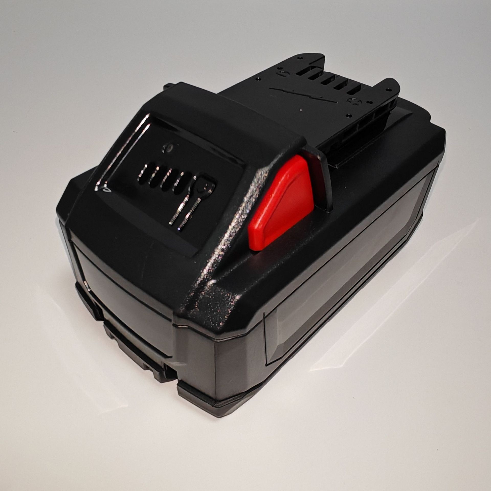 M18-10-217AL (1).jpg