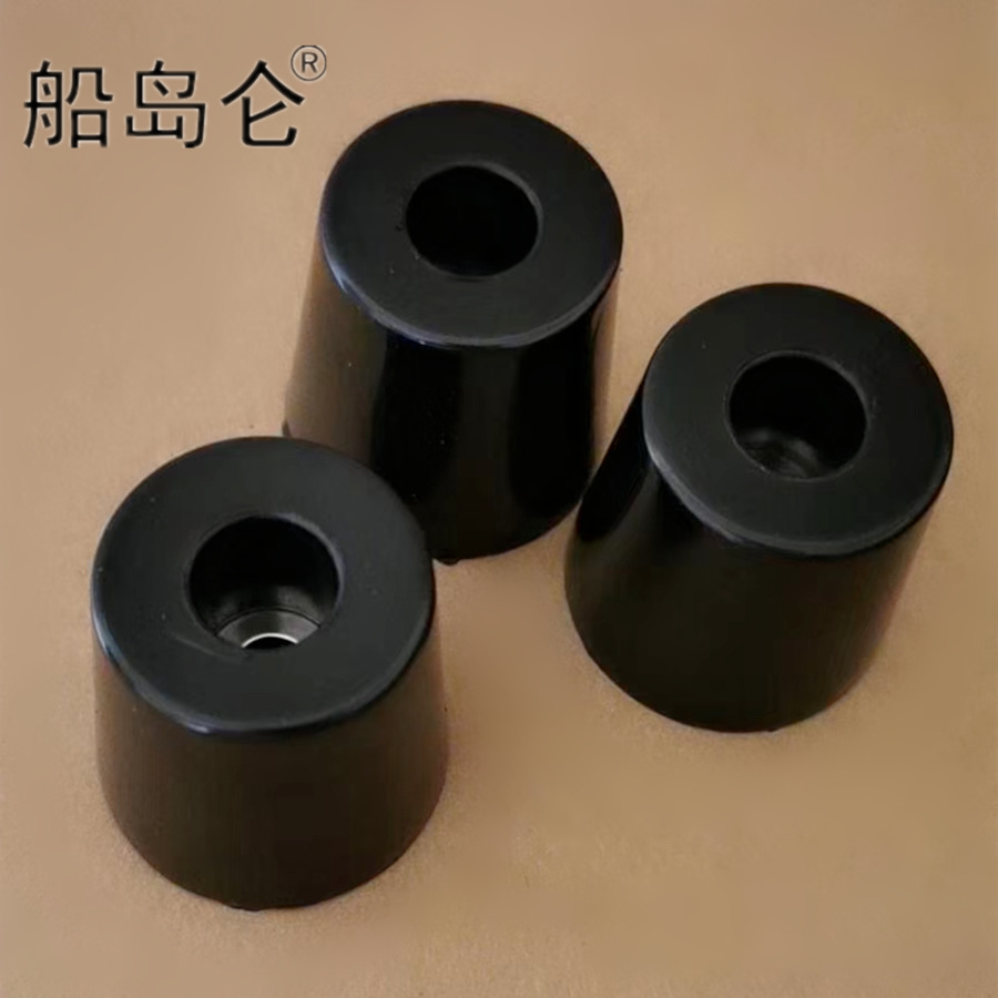 橡胶脚垫带标10.png