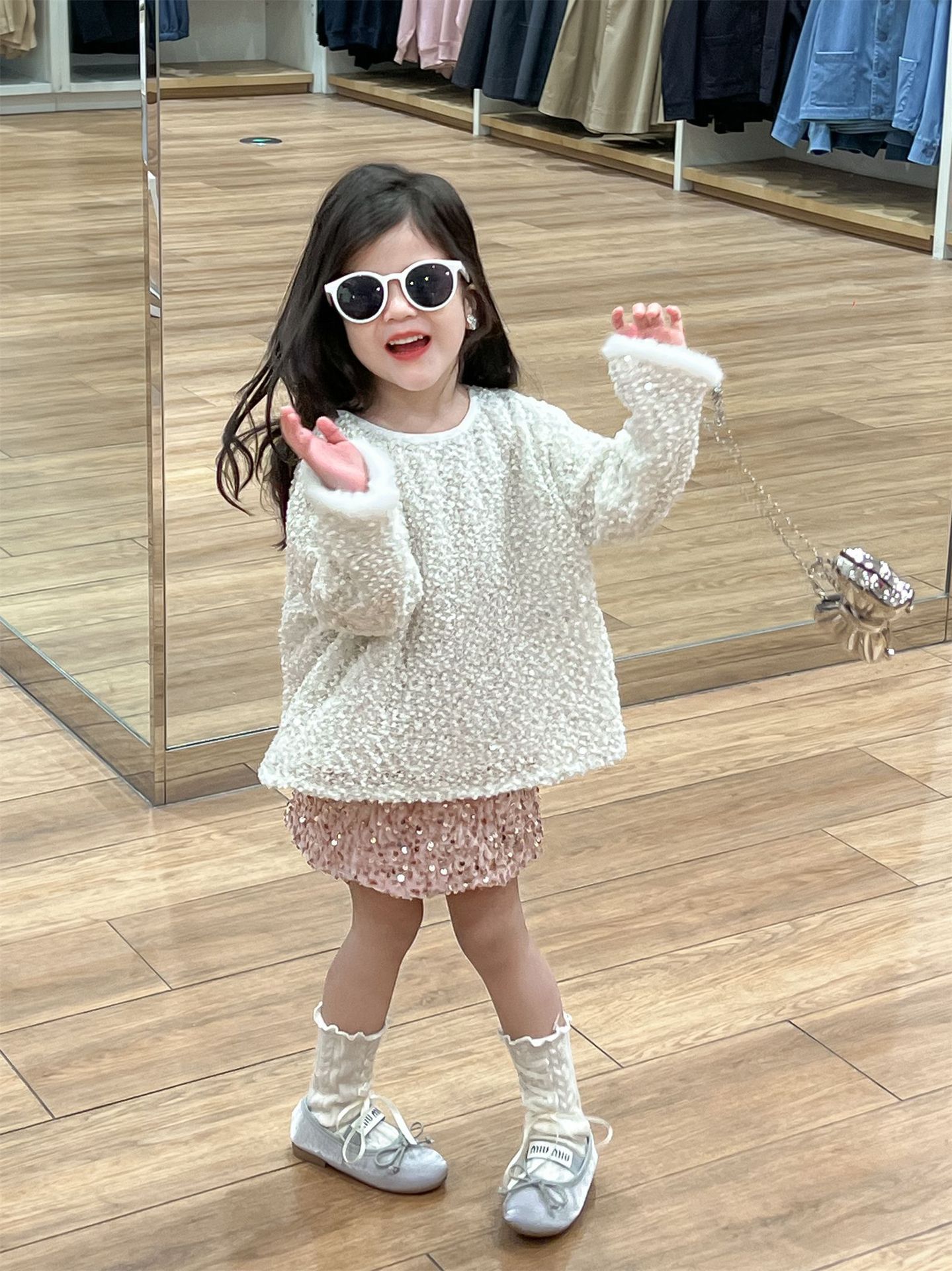 O1CN01587X0J28KCzcSADuq_!!1035