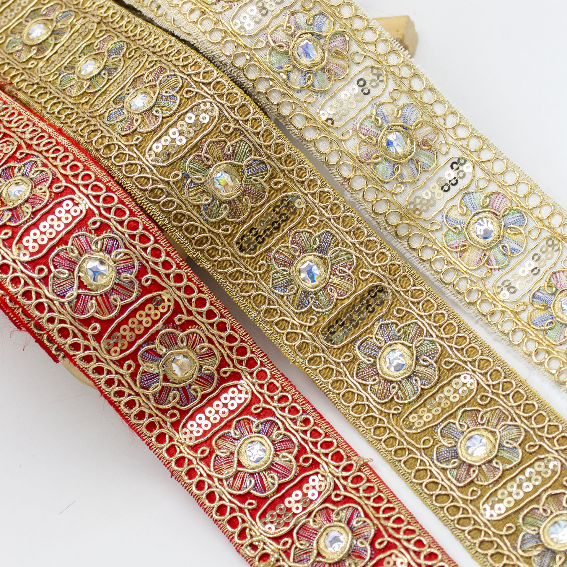 4.5布刺绣 CXM001主图1.jpg