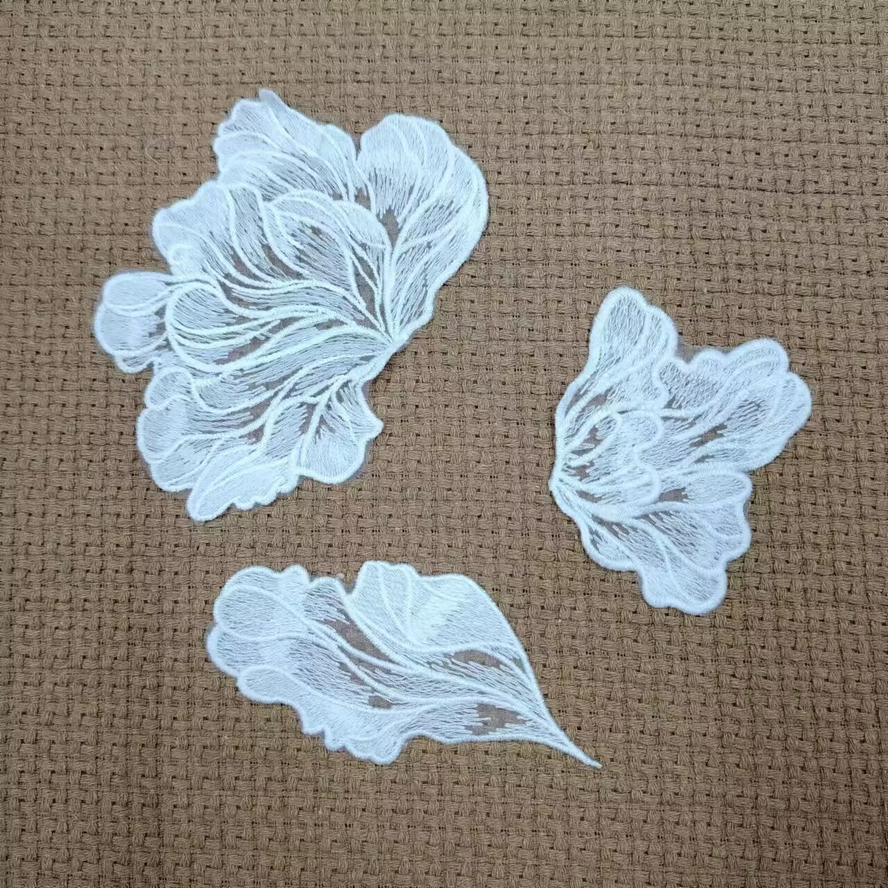 41AE75CBD14D900197D354A5D4B647