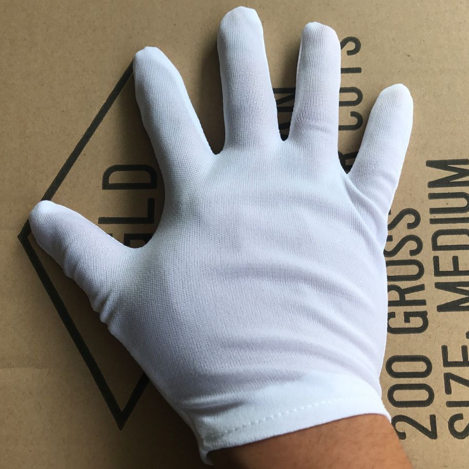 3693269666_715736663