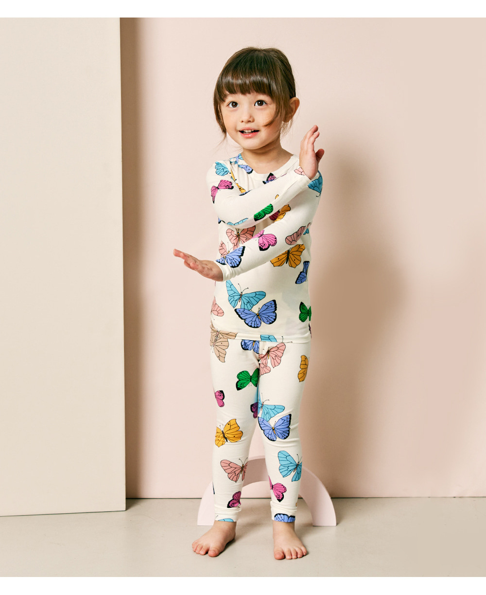 21fw_uni_60s_butterfly_02_03