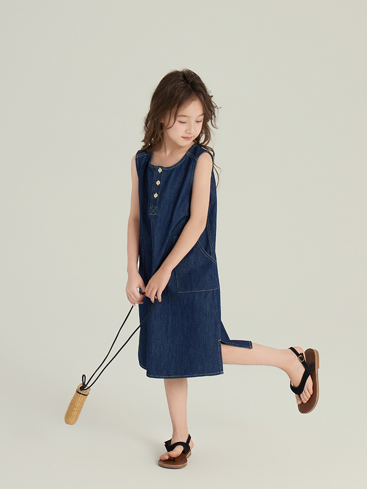 250430yiyijia156645 whitecube.