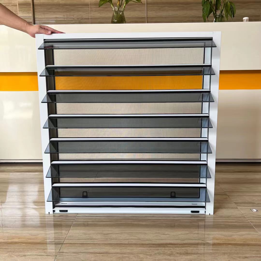 mmexport1632623192618