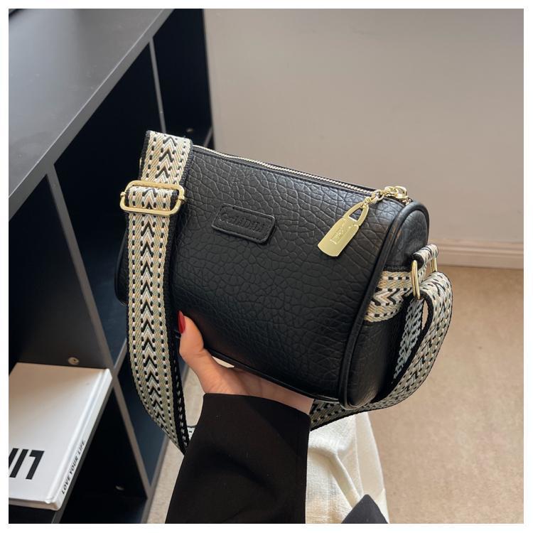 23c34255-f162-414c-a3dc-3cb2a00fdb93.jpe