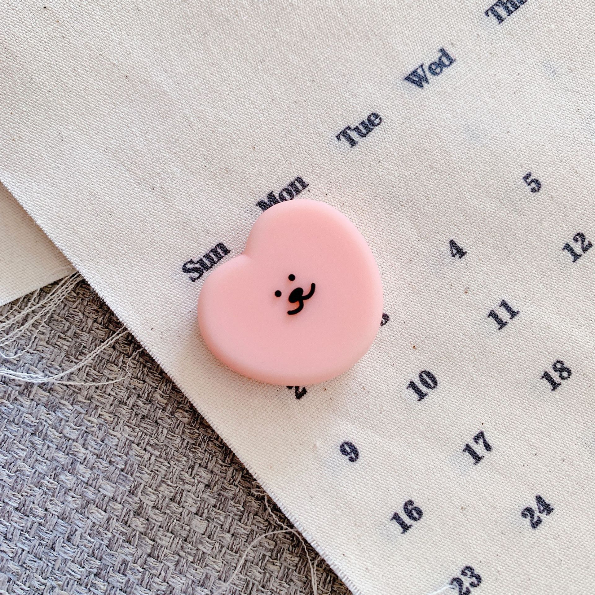 76DE9E08-6968-40B3-9838-02DCDD