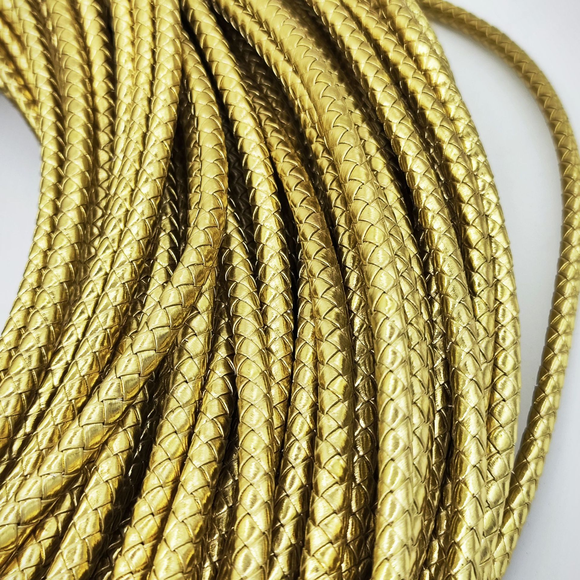 六股编织绳金色