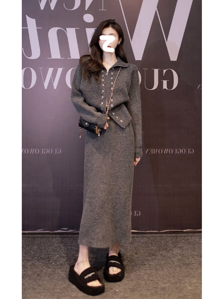 帮手主图-灰色小香风休闲运动服针织毛衣两件套装裙女初冬装搭配