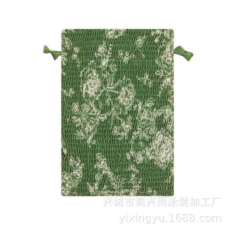 09A95144D1F38E2ECCB6B163D04261