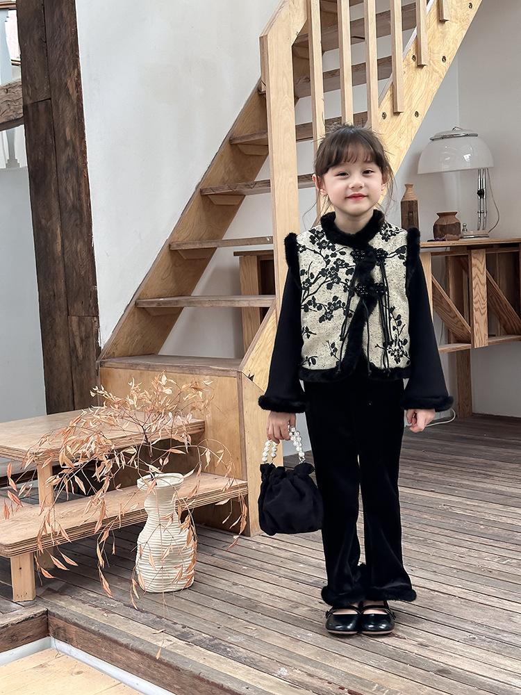 2023-12-04 160351.jpg