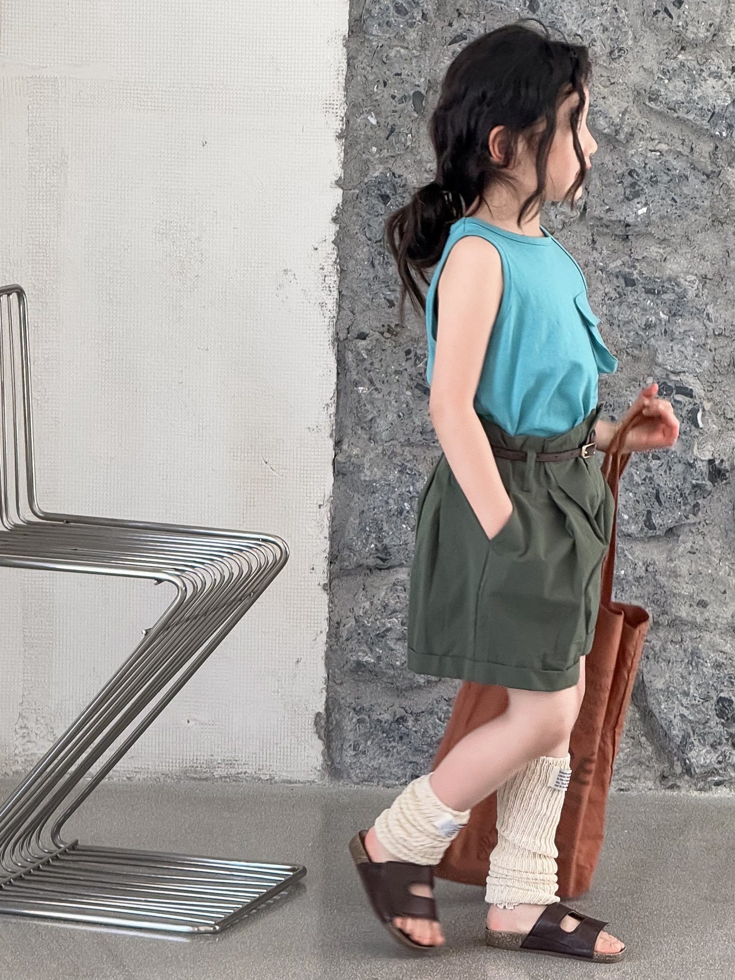A8219005-2FE0-463B-8C54-A0A040