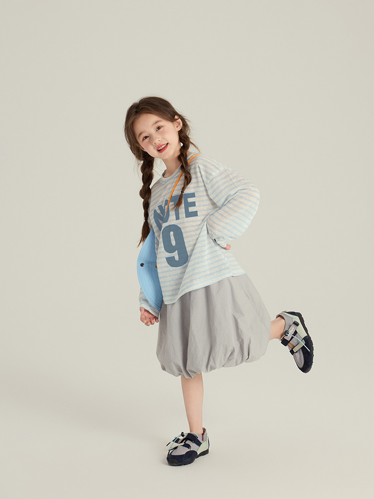 240501 yiyijia163286 whitecube