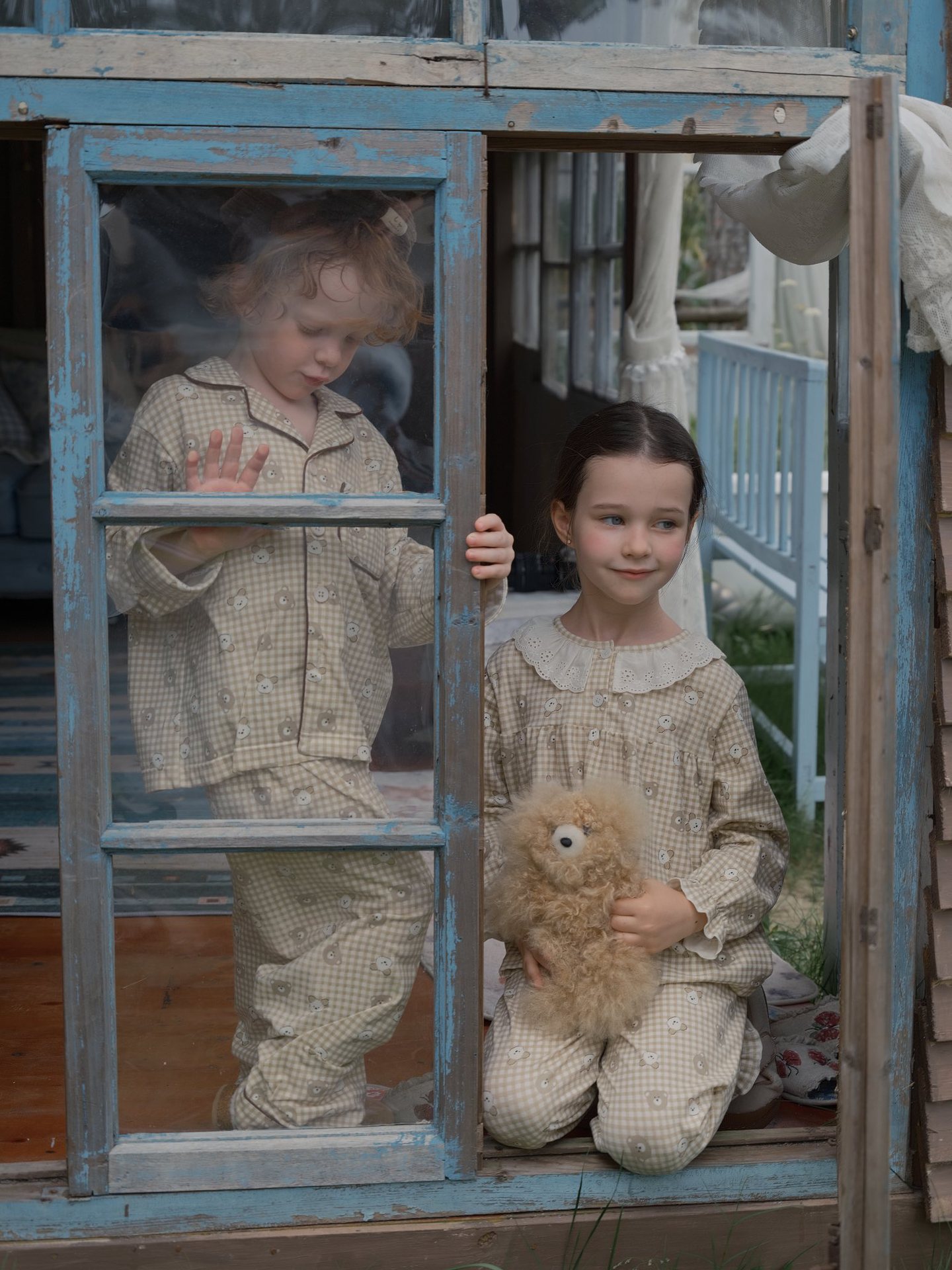 42ff413316644fad59f9449b612a5c