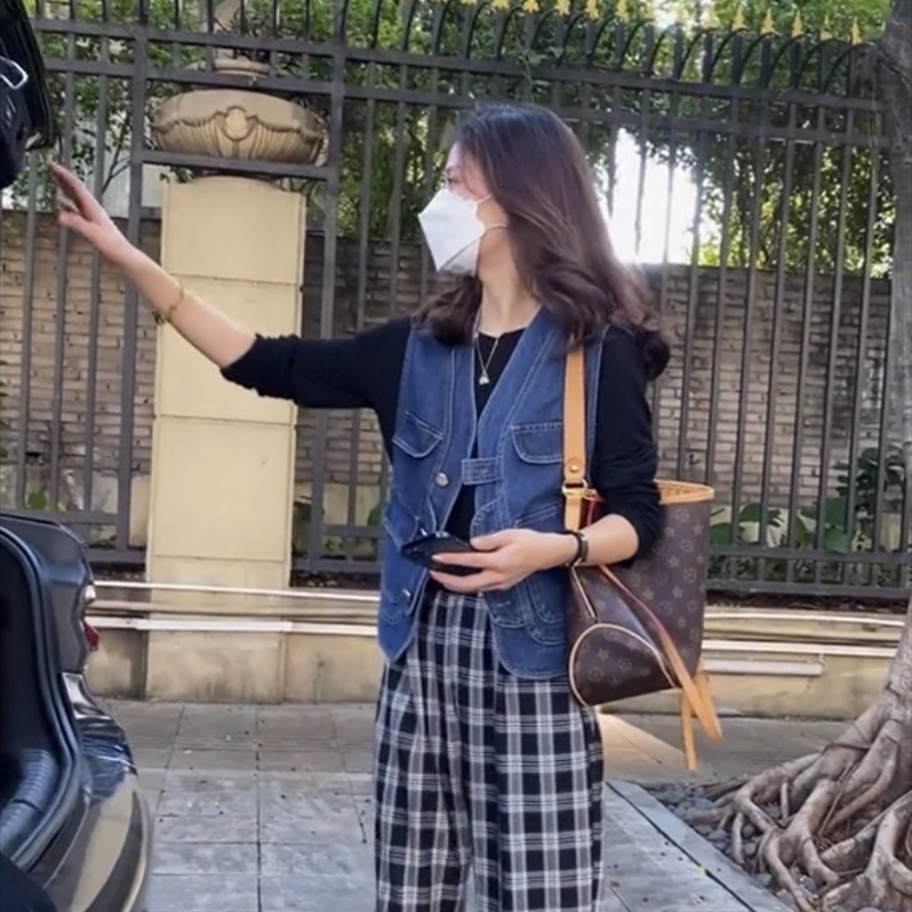 d56a9e5e-f1fc-4178-bbf2-51ec07bcb94e.jpe