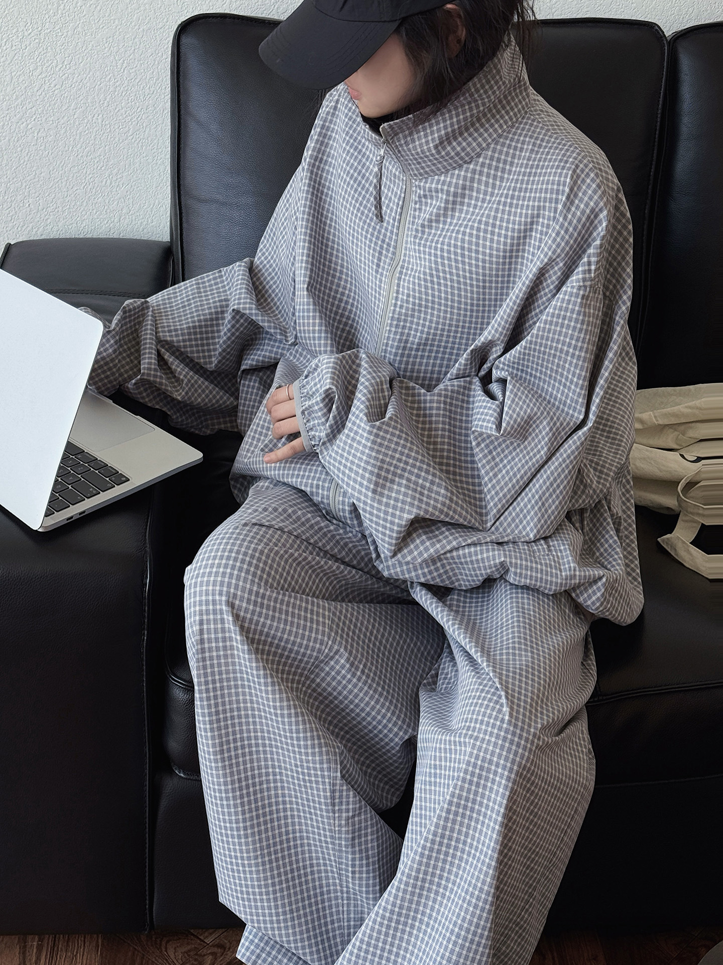 9B23DF9A-429B-4AF6-A317-C56F66