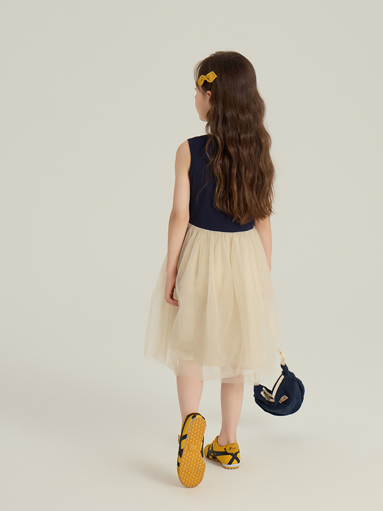 240501 yiyijia162060 whitecube