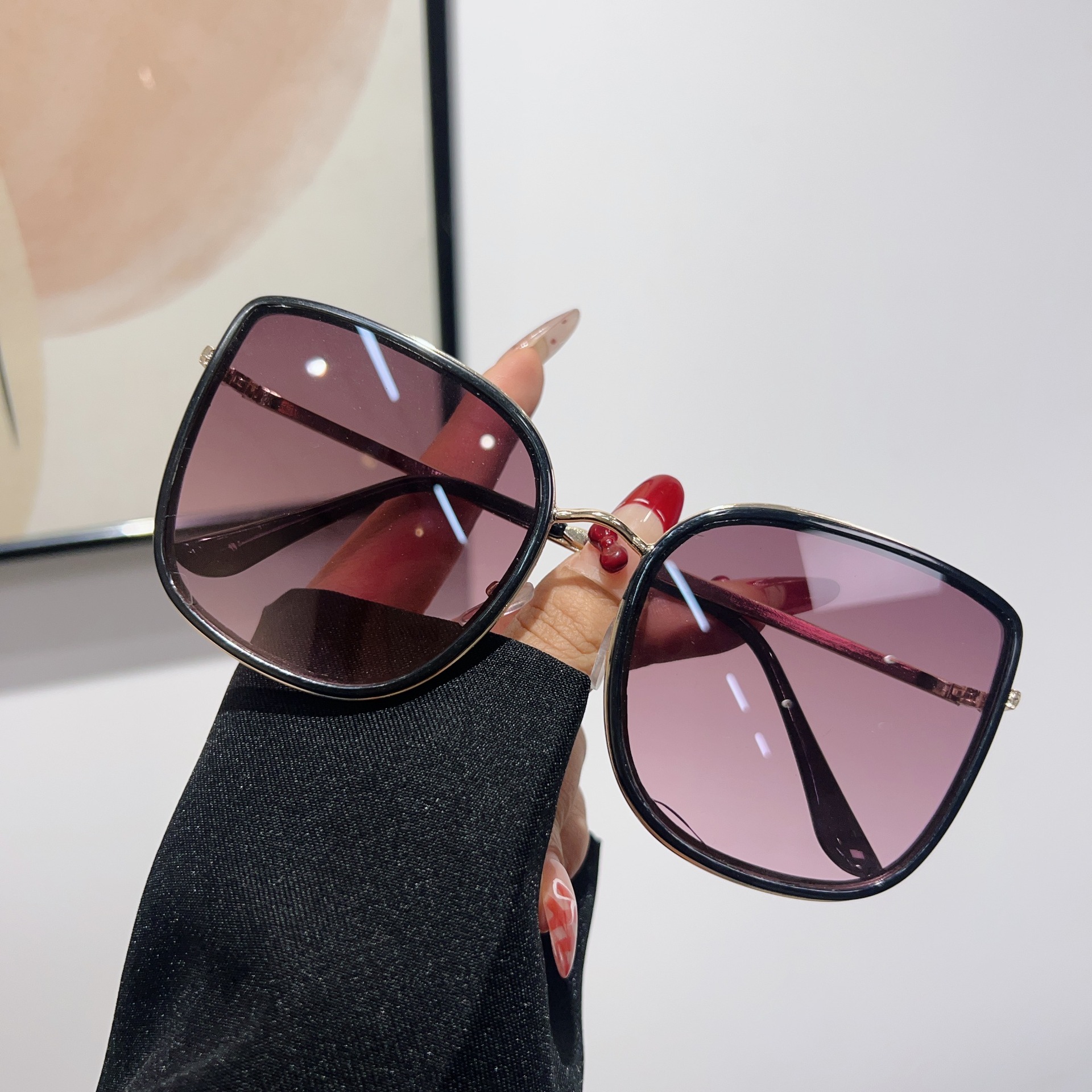 beauty_1739438383842