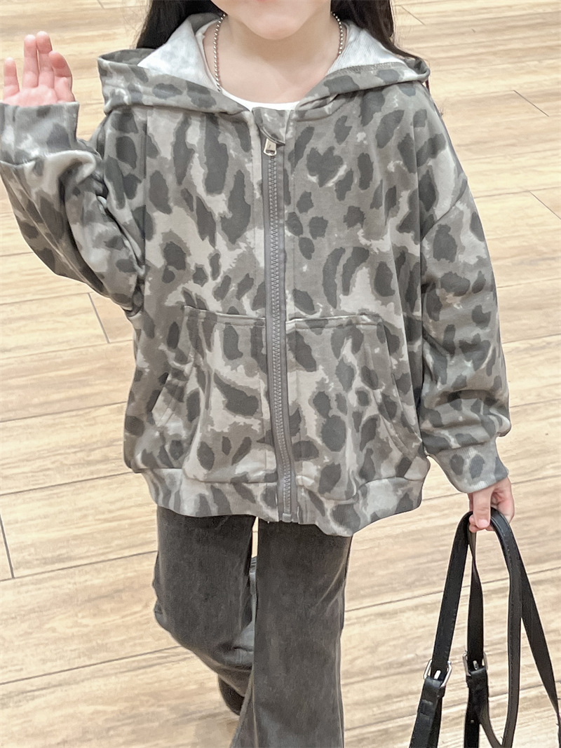 O1CN016E3zoq28KD2hVEVg6_!!1035