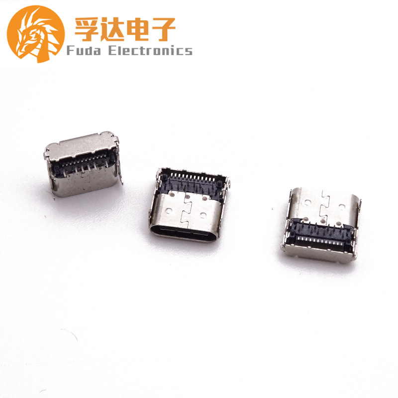 36.TYPE C24P母座板上90度四脚插板针前插后贴有柱