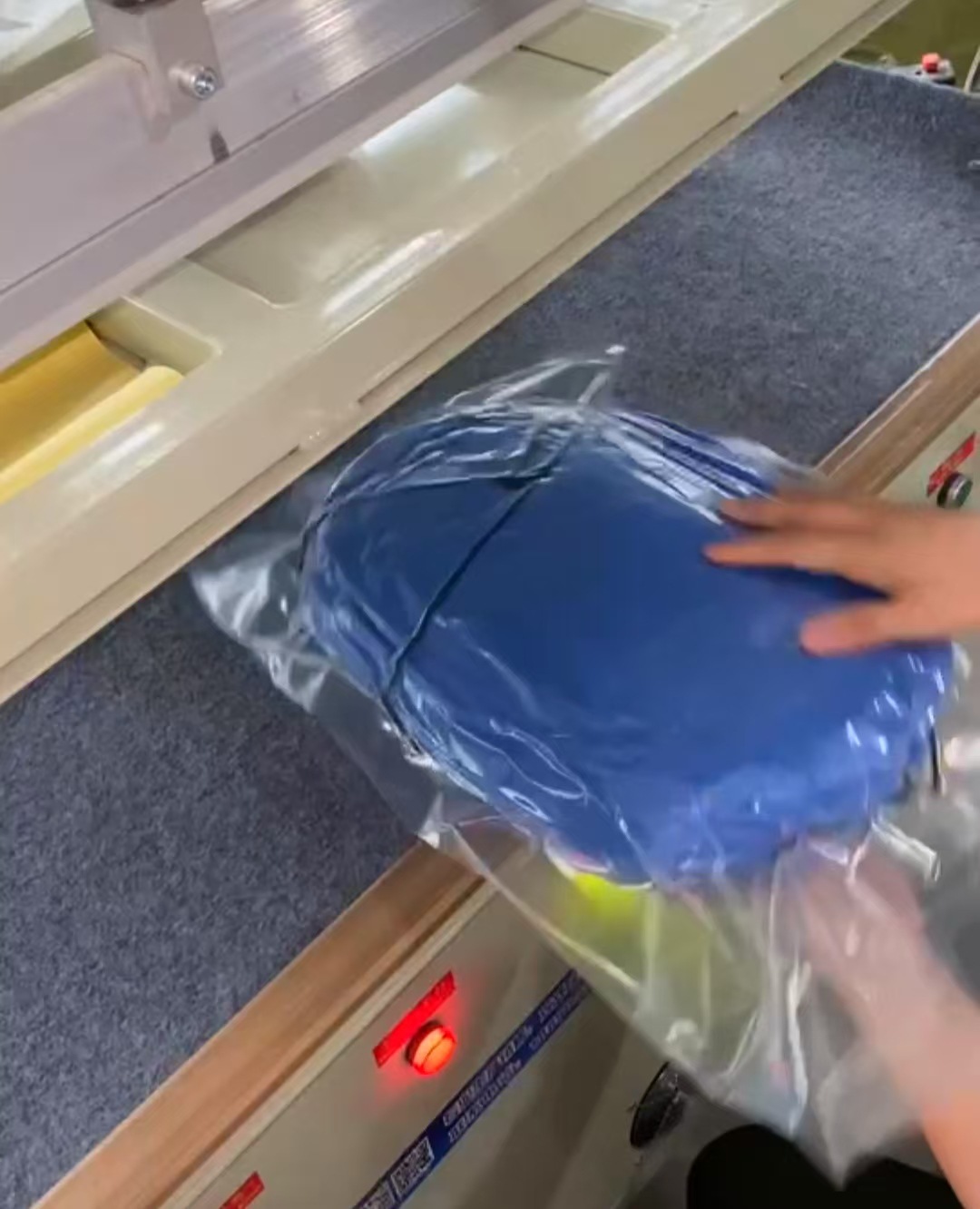 25da658cf119eaf6af7ee3fcb942b1