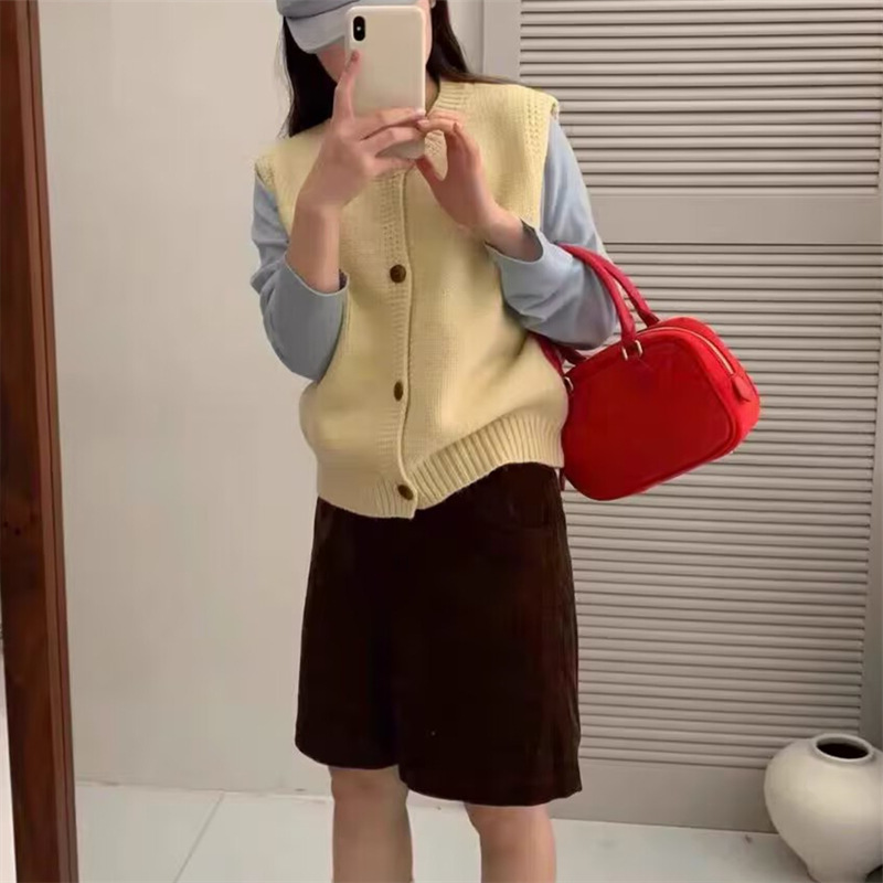 c82e40d4819d16cb58723872e54eb5