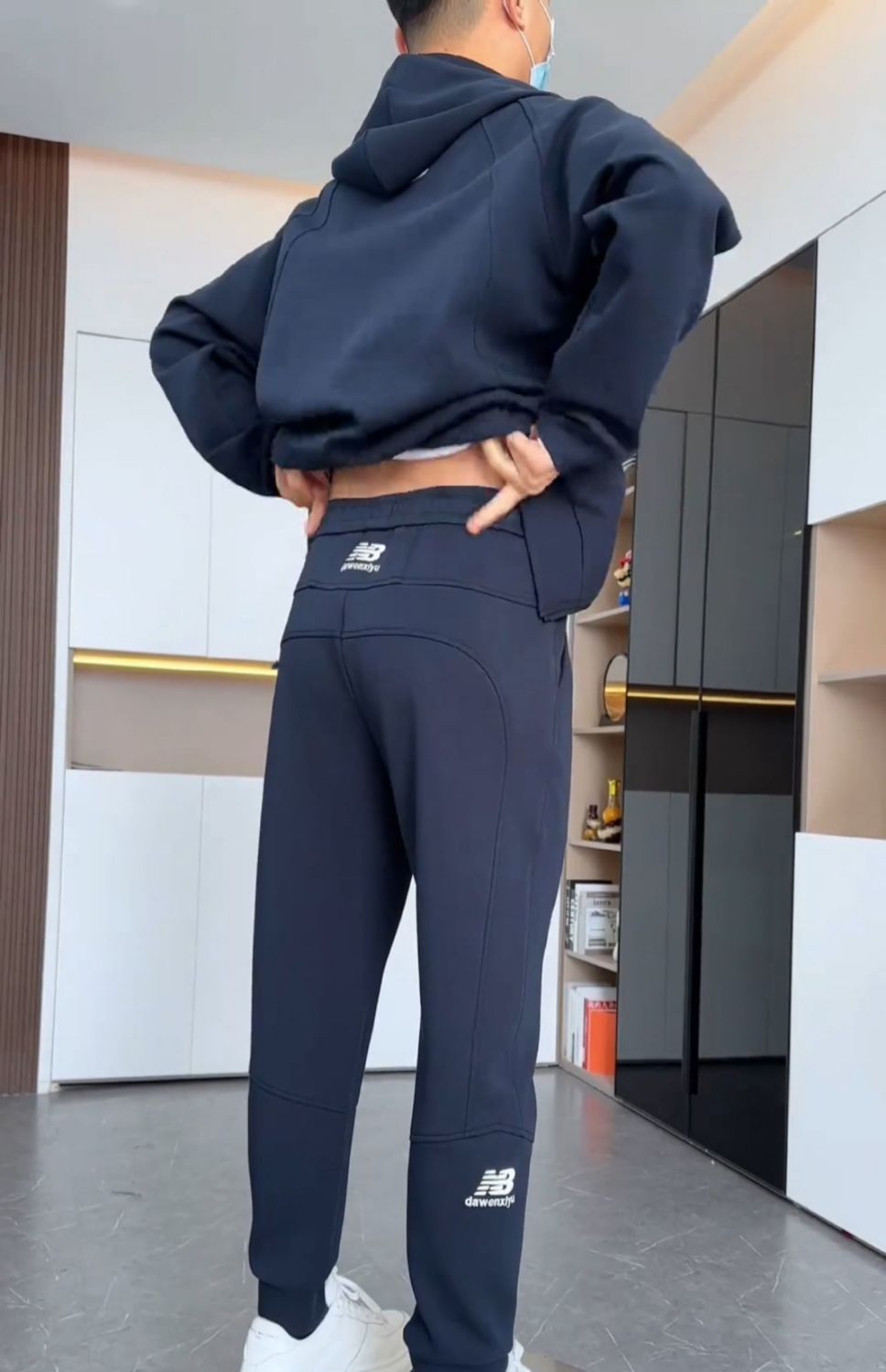 a7345c07-85ab-4703-9f74-8933305c3dee.jpe