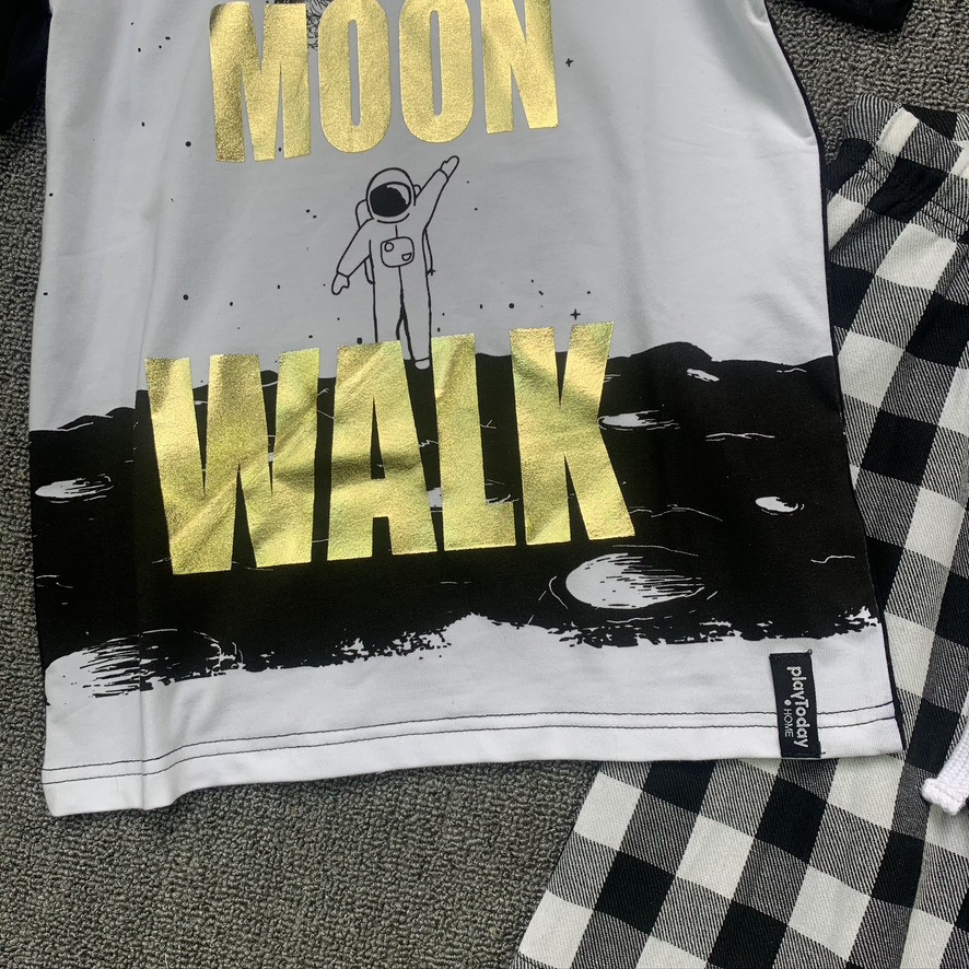 4E5D9628-BAA7-4044-94B0-64658C