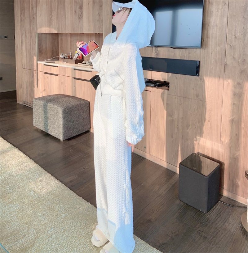 26d0d599-3983-4cd6-8a7c-bada7d35d648.jpe