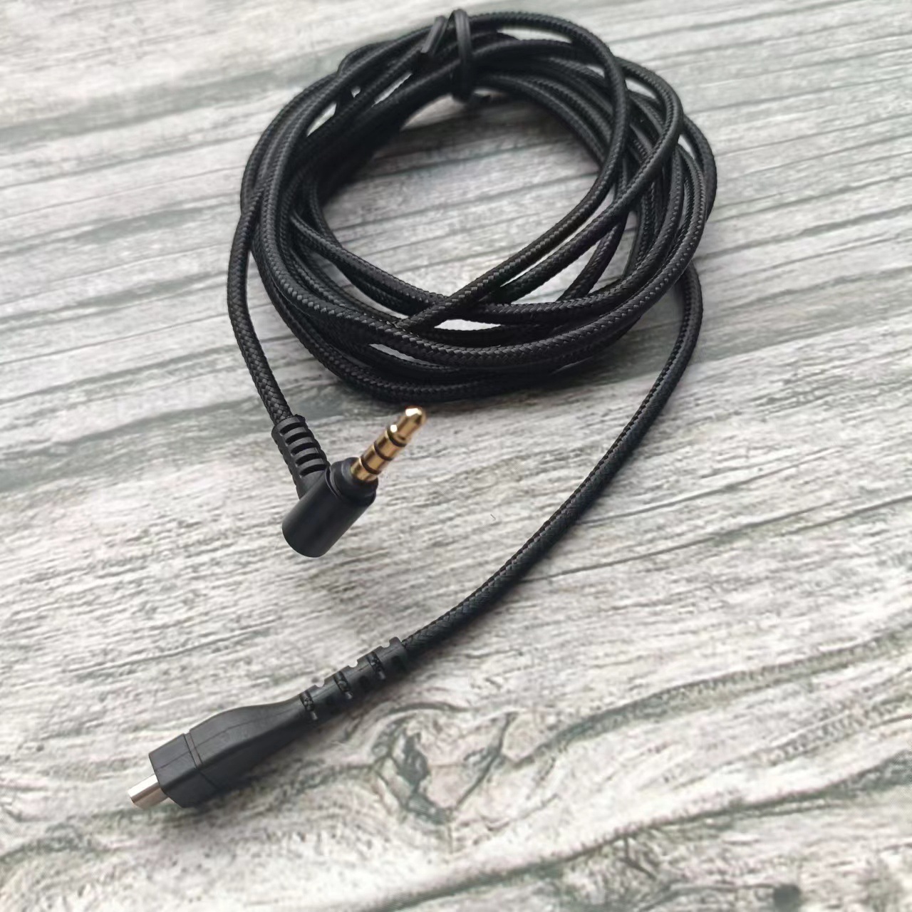 赛睿寒冰8P编织线15