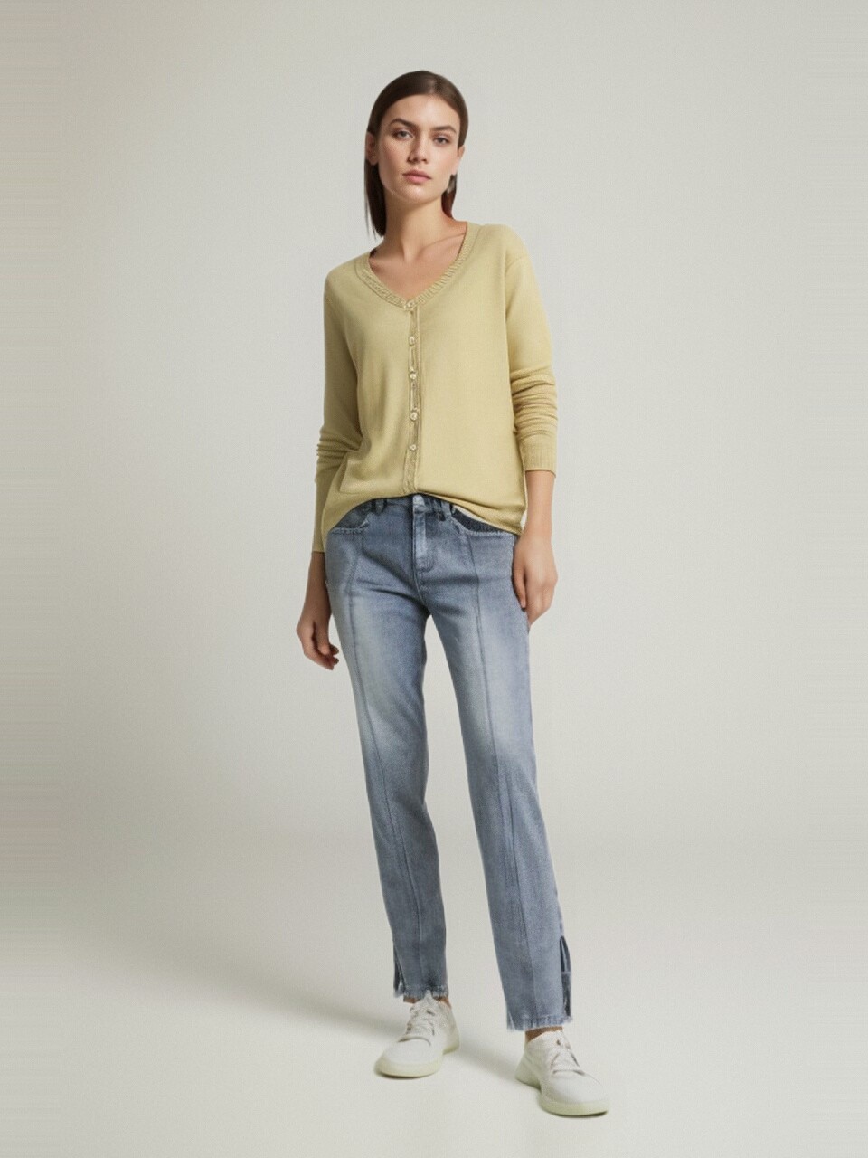 8a5a16ed-3782-43f9-80db-29d458