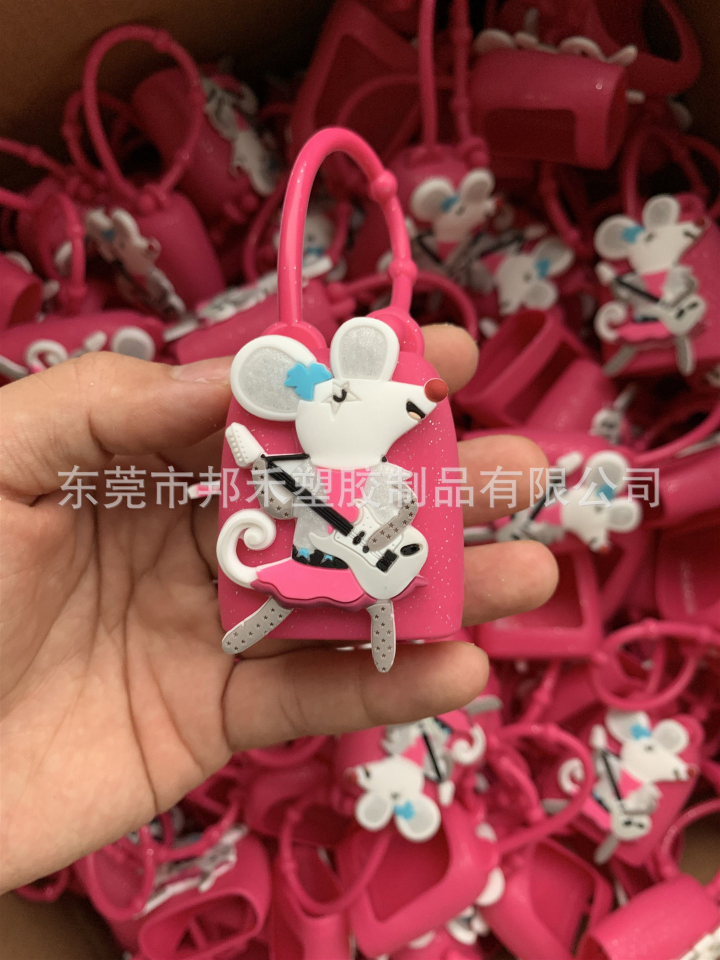 hand gel holders mouse