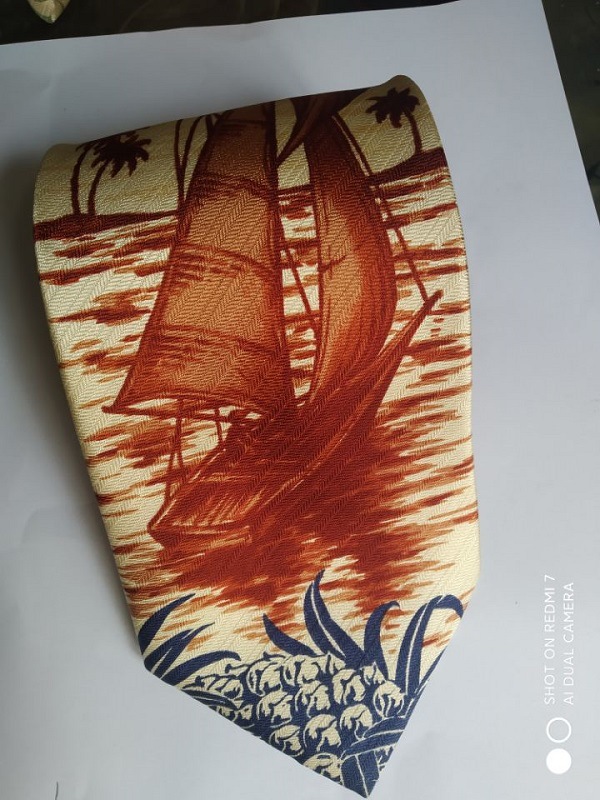 B98A817B9F3FDBCBC92E5985B15E0F