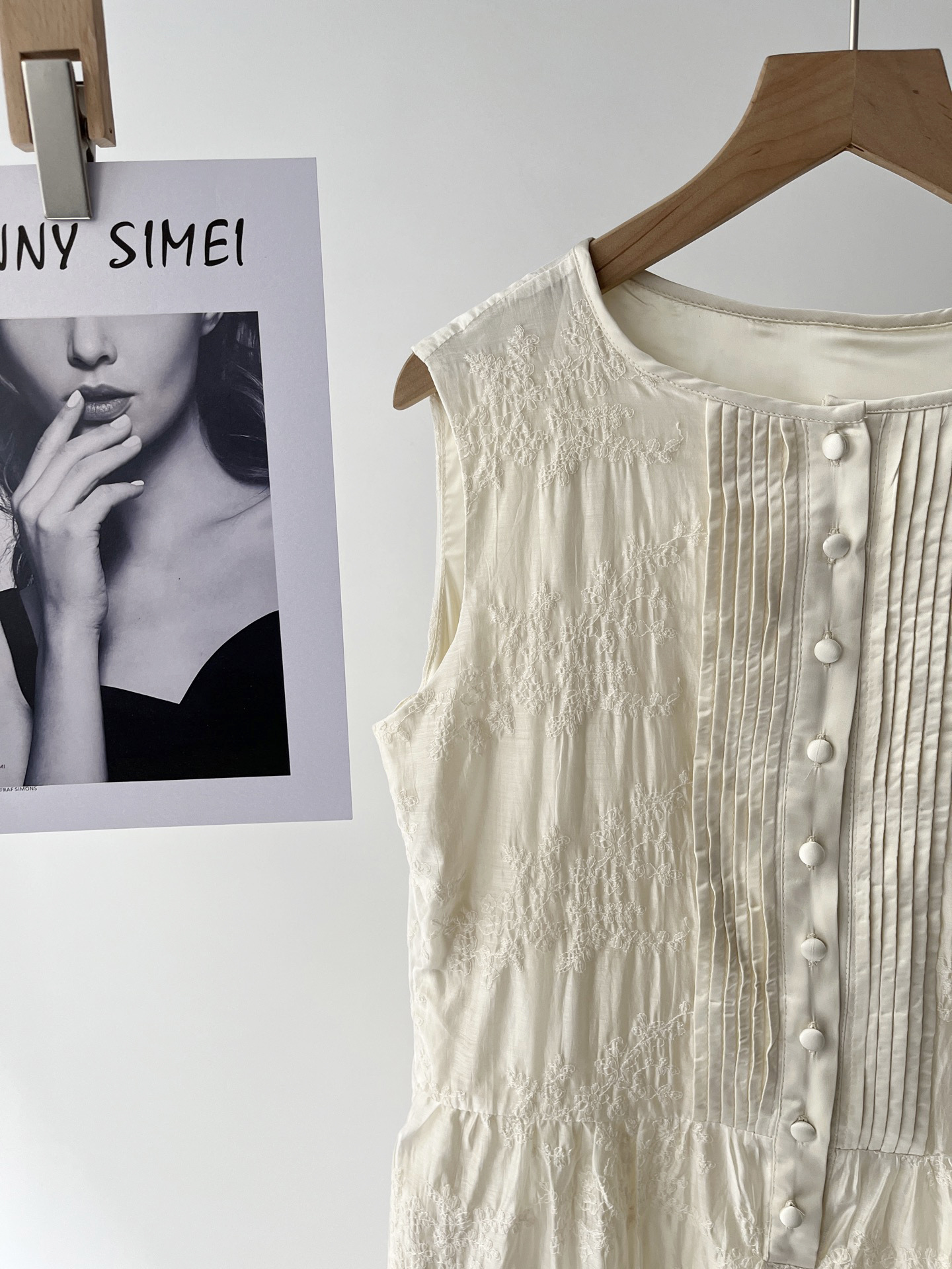 i1742878495648_9802_0_4