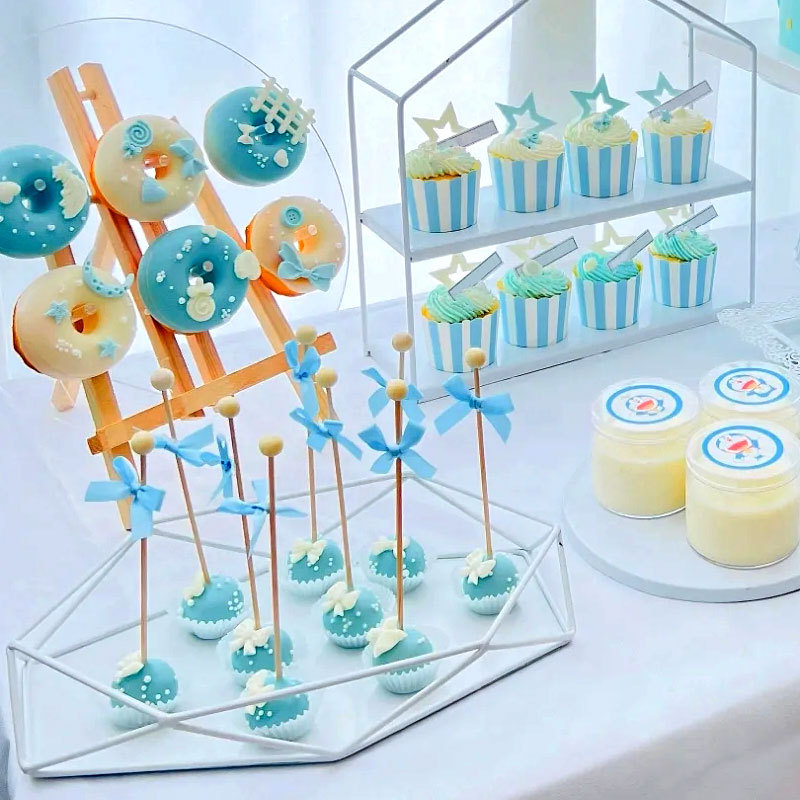 叮当猫甜品台 (3).jpg