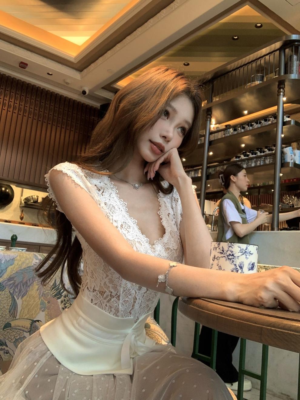 a62345c0-3aa8-467d-b578-e8057e791f3d.jpe