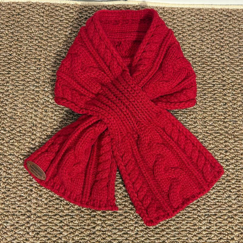 20.针织麻花大红（85X14CM，110g左右）