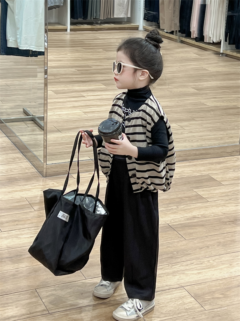 O1CN01UiQhEO28KD3R9Qsyf_!!1035