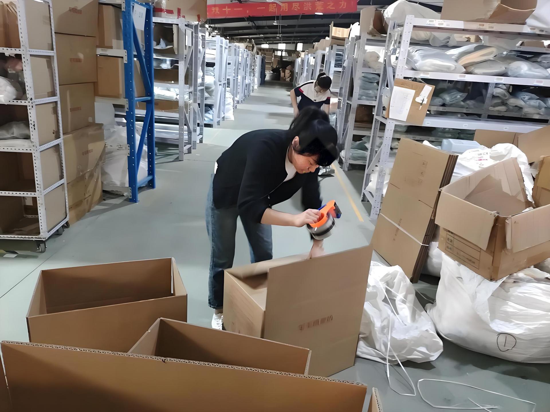 bda0b2e1-18aa-4d26-b604-409623