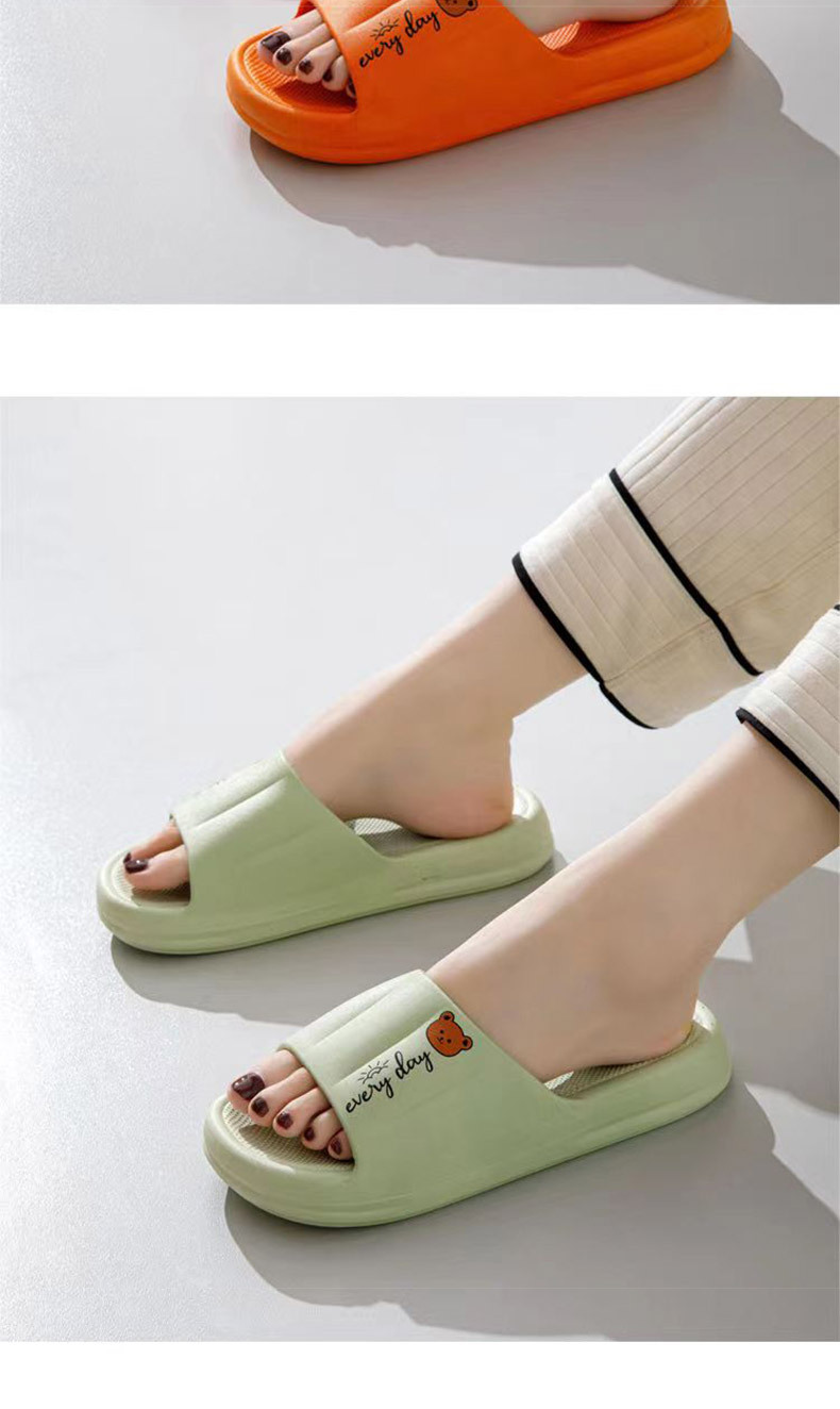 居家拖鞋