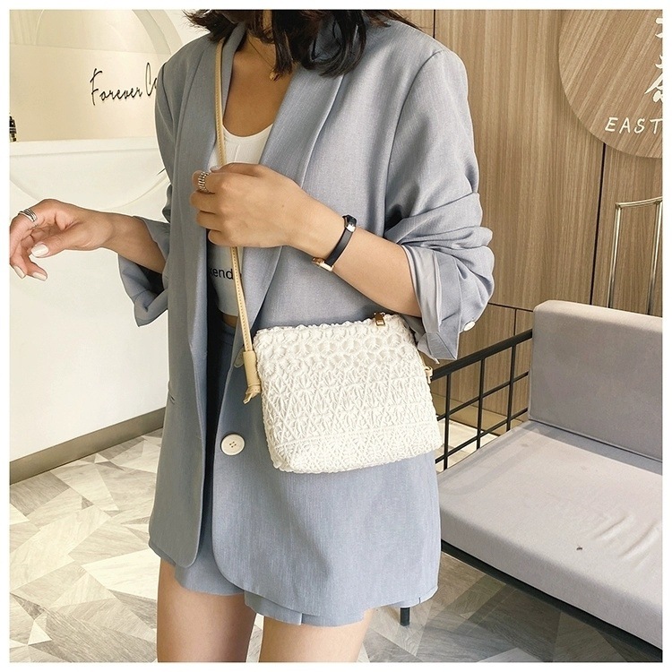 f3d53893-8b98-499c-a30e-d6df3bd75ae1.jpe