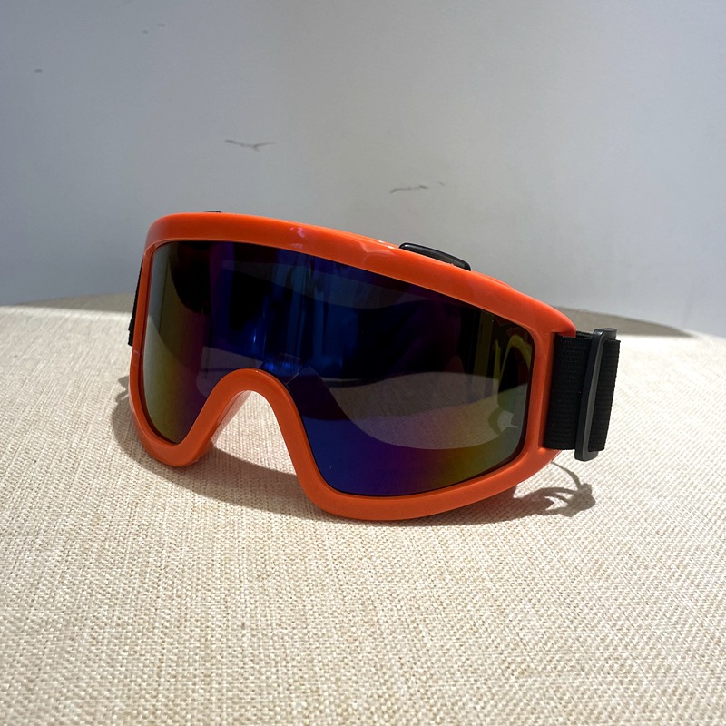 滑雪镜-实拍2橙框彩片.jpg