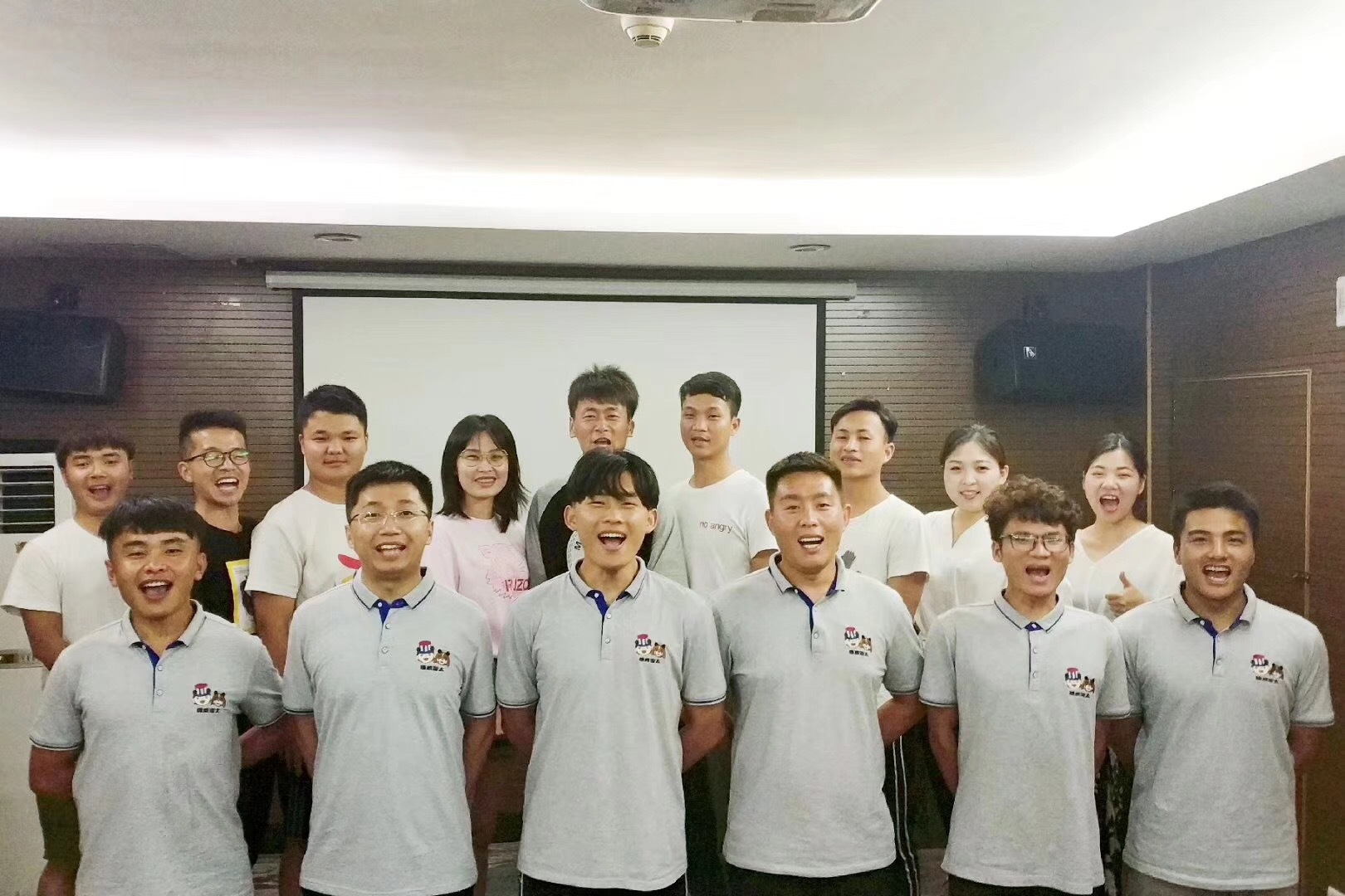 11272723807_637436528