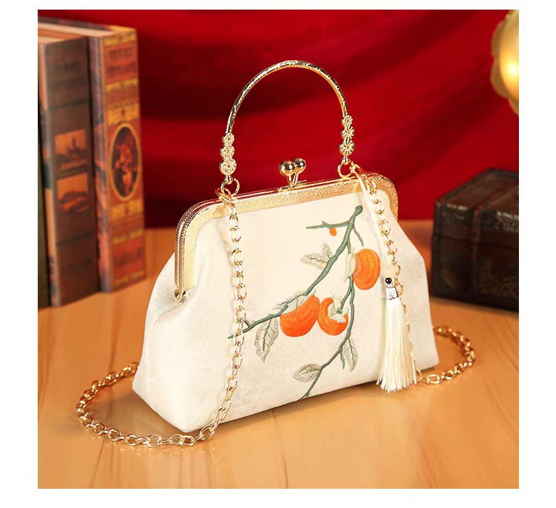 acea12a33b3928d3981ebfb786bcec