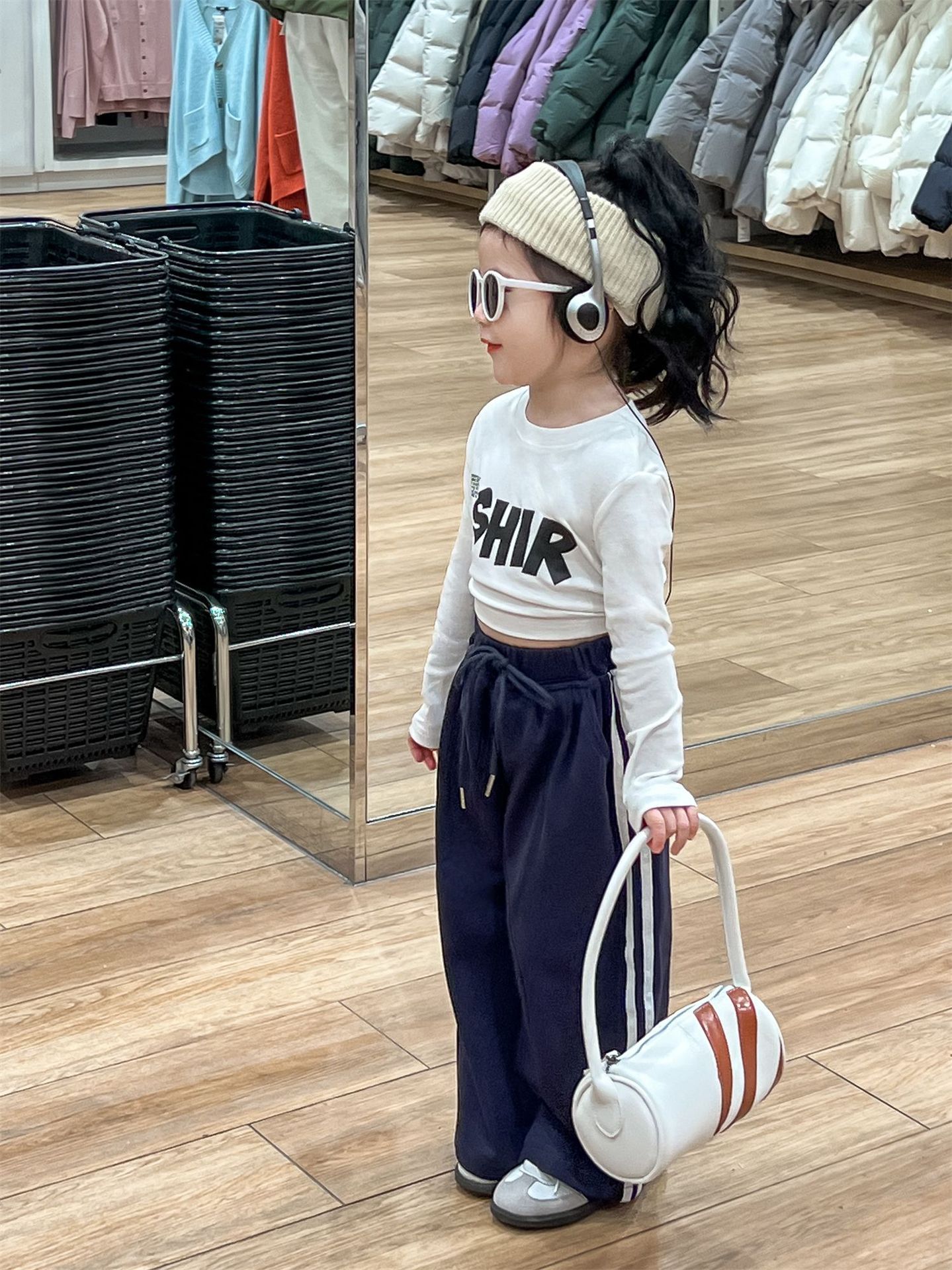 O1CN01z6MqIS28KCymQeTlm_!!1035