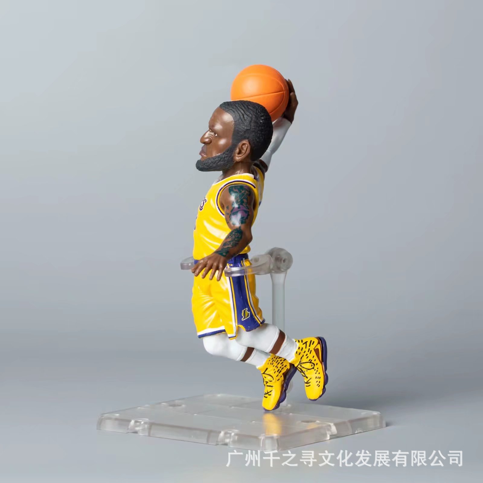 Q版NBA球形 23号詹姆斯 湖人队  3.jpg