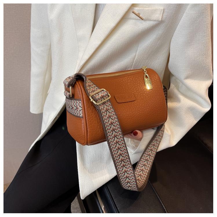 36e4ce8e-e8f9-4ca8-8122-bb942d342c6b.jpe