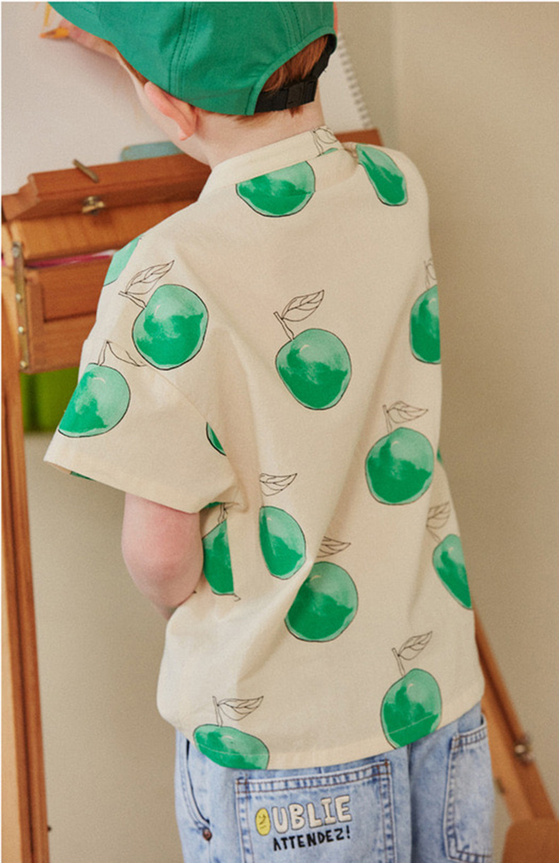 满印苹果男童上衣-模特图_12