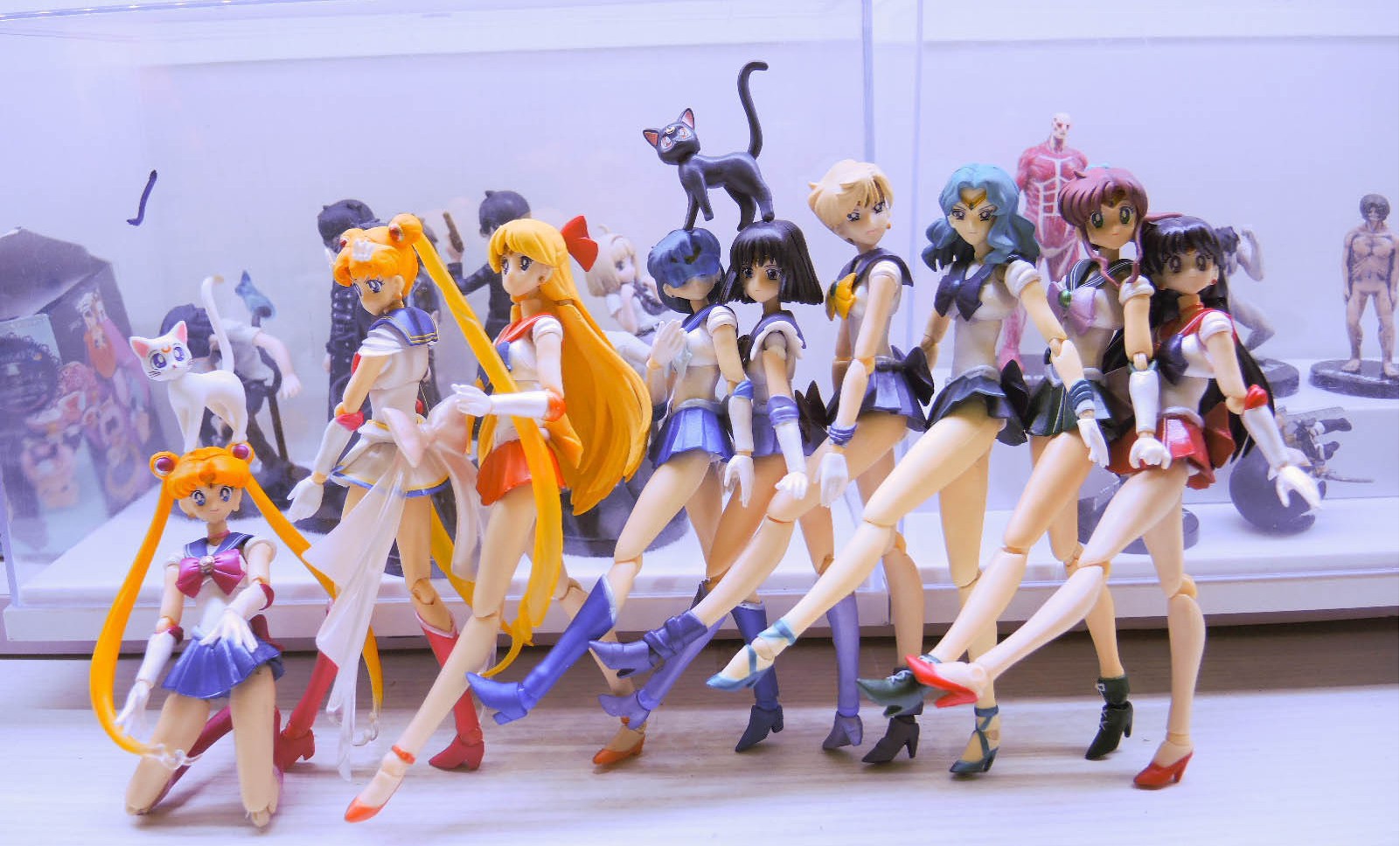 2807329560_318172984